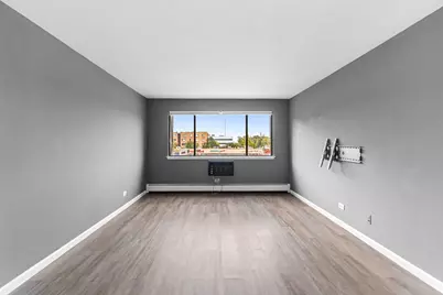 5306 N Cumberland Avenue #323, Chicago, IL 60656 - Photo 5