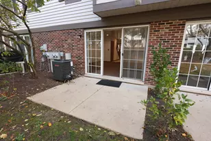 1840 Grove Ave, Schaumburg, IL 60193 - Photo 31