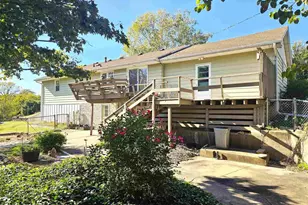 2131 Sunnybrook Dr W, Quincy, IL 62301 - Photo 3