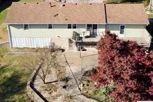 2131 Sunnybrook Dr W, Quincy, IL 62301 - Photo 35