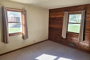 2131 Sunnybrook Dr W, Quincy, IL 62301 - Photo 17