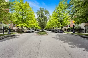 1111 W 15th St, Chicago, IL 60608 - Photo 55