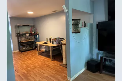 2630 N Central Park Avenue, Chicago, IL 60647 - Photo 11