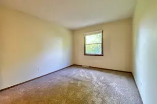 5058 Roberta Ln, Richton Park, IL 60471 - Photo 15