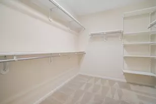 2220 Founders Dr, Northbrook, IL 60062 - Photo 17