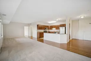 2220 Founders Dr, Northbrook, IL 60062 - Photo 9