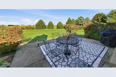2427 N 42nd Road, Sheridan, IL 60551 - Photo 19