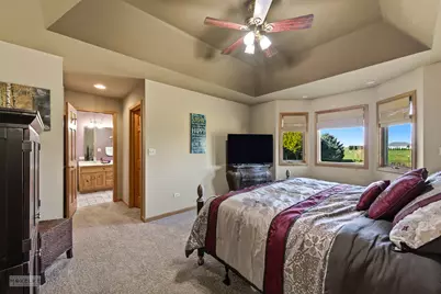 2427 N 42nd Road, Sheridan, IL 60551 - Photo 25