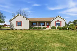 2427 N 42nd Rd, Sheridan, IL 60551 - Photo 5