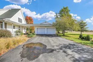 561 County Rd 700 N, Sadorus, IL 61872 - Photo 37