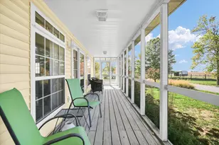 561 County Rd 700 N, Sadorus, IL 61872 - Photo 33