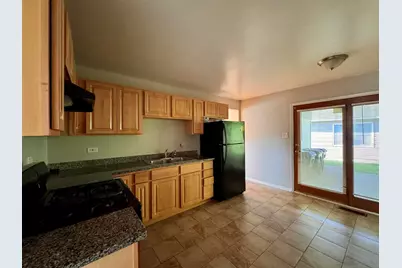 15542 S Park Avenue, South Holland, IL 60473 - Photo 7