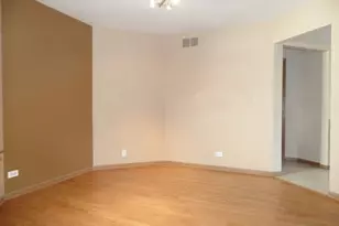 5514 Ridge Crossing, Hanover Park, IL 60133 - Photo 3