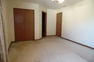 5514 Ridge Crossing, Hanover Park, IL 60133 - Photo 9