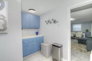 284 E Jefferson St, Bensenville, IL 60106 - Photo 27