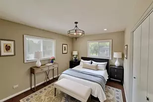 315 Illinois St, Park Forest, IL 60466 - Photo 9