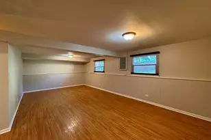 900 W Strieff Ln, Glenwood, IL 60425 - Photo 7