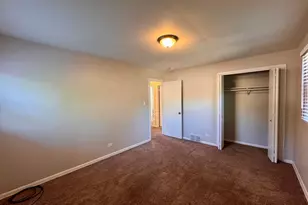 900 W Strieff Ln, Glenwood, IL 60425 - Photo 21