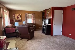 430 E Court St, Hennepin, IL 61327 - Photo 11