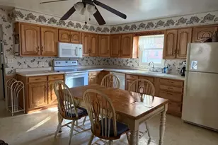 430 E Court St, Hennepin, IL 61327 - Photo 5