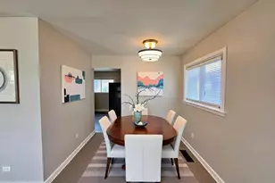 17132 Walter St, Lansing, IL 60438 - Photo 7