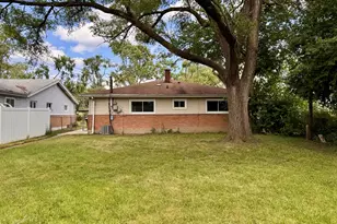 17132 Walter St, Lansing, IL 60438 - Photo 23