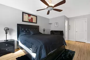 612 Mulford St, Evanston, IL 60202 - Photo 9