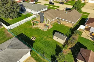 605 Gloria St, Lockport, IL 60441 - Photo 19