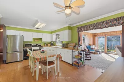 605 Gloria Street, Lockport, IL 60441 - Photo 5