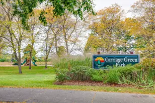 543 Grosse Pointe Cir, Vernon Hills, IL 60061 - Photo 25