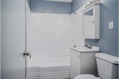 8920 Memory Trail, Wonder Lake, IL 60097 - Photo 5