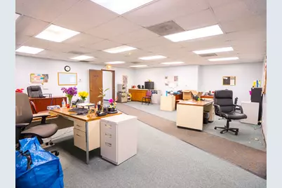 5710 N Broadway Street, Chicago, IL 60660 - Photo 13