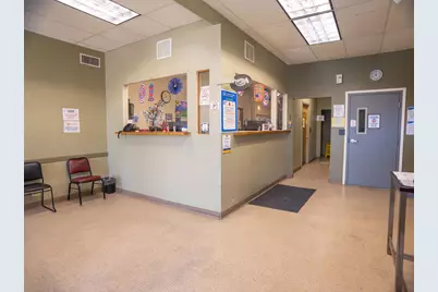 5710 N Broadway Street, Chicago, IL 60660 - Photo 5