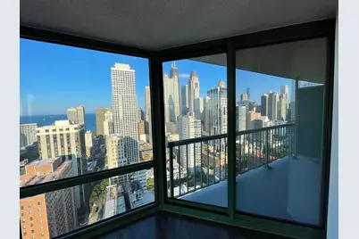 111 W Maple Street #3201, Chicago, IL 60610 - Photo 35