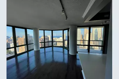 111 W Maple Street #3201, Chicago, IL 60610 - Photo 7