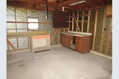 2424 E Washington Drive, Urbana, IL 61802 - Photo 15