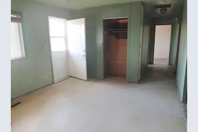 2424 E Washington Drive, Urbana, IL 61802 - Photo 3