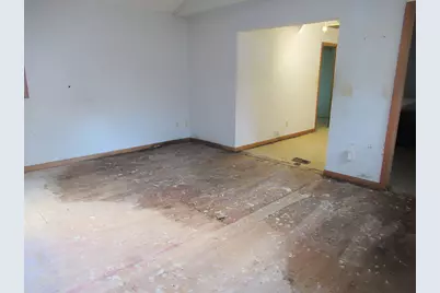 2424 E Washington Drive, Urbana, IL 61802 - Photo 11