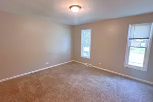 15755 Madison Ave, Dolton, IL 60419 - Photo 11