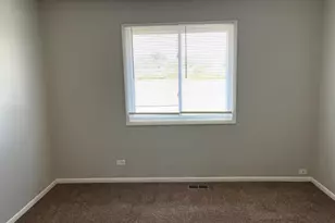 22526 Clarendon Ave, Richton Park, IL 60471 - Photo 15