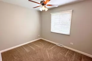 22500 Pleasant Dr, Richton Park, IL 60471 - Photo 13