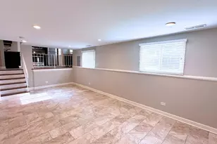 22500 Pleasant Dr, Richton Park, IL 60471 - Photo 9