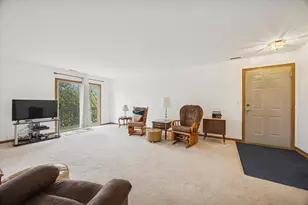 2689 Jodee Dr, Joliet, IL 60436 - Photo 3