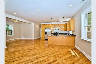 6439 N Rockwell Street #2, Chicago, IL 60645 - Photo 3