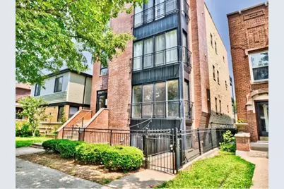 6439 N Rockwell Street #2, Chicago, IL 60645 - Photo 1