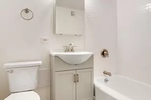 5050 S East End Ave, Chicago, IL 60615 - Photo 15