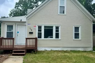 118 Wilcox Ave, Elgin, IL 60123 - Photo 1