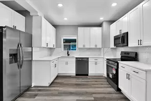 8841 S Elizabeth St, Chicago, IL 60620 - Photo 5