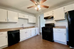 3324 Laurel Ln, Hazel Crest, IL 60429 - Photo 7