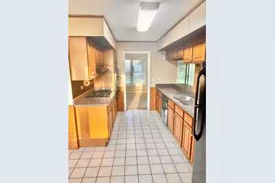 1943 Towner Lane, Glendale Heights, IL 60139 - Photo 7